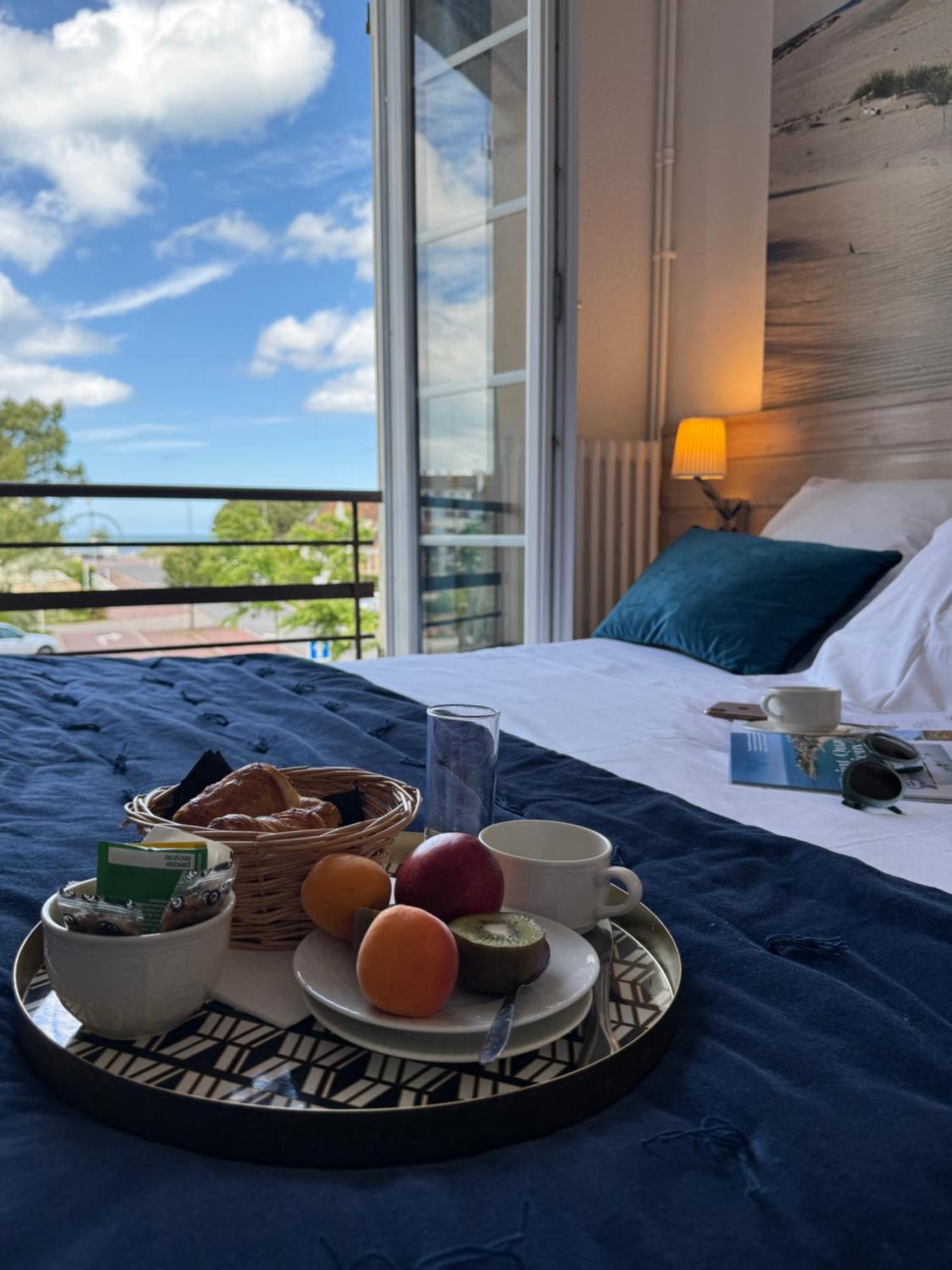 Chez-Marion Hotel Мервил-Франсвил-Плаж Екстериор снимка